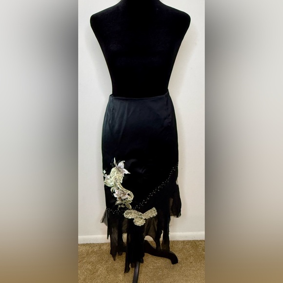 Adrianna Papell black satin and gauze asymmetrical embroidered beaded skirt 10 - Picture 9 of 12